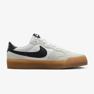 Nike SB Pogo Skate Shoes
(Women’s)